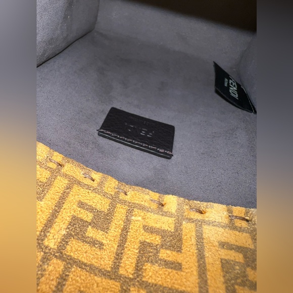 NWT Fendi Sunshine Mini Tote - Picture 9 of 11